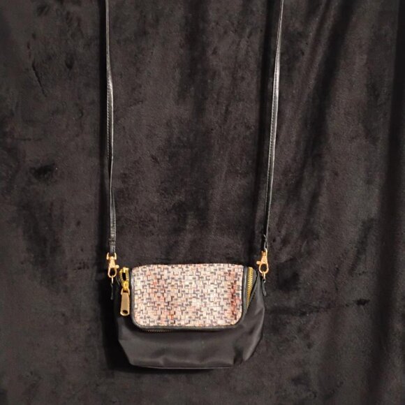 Bernie Mev Fold Over Zip Shoulder or Crossbody Bag - Picture 1 of 7